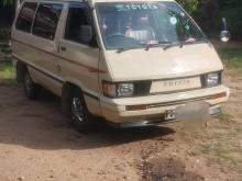 Toyota Townace KR26 1985 Van