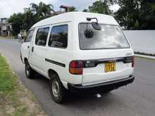 https://riyasewana.com/uploads/toyota-townace-lotto-181312184602.jpg
