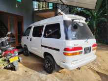 https://riyasewana.com/uploads/toyota-townace-lotto-1992-1820243512962.jpg