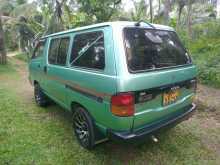 https://riyasewana.com/uploads/toyota-townace-lotto-1993-2219135812993.jpg
