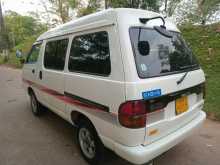 https://riyasewana.com/uploads/toyota-townace-lotto-1993-76375612634.jpg