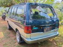 https://riyasewana.com/uploads/toyota-townace-lotto-1995-215441913002.jpg