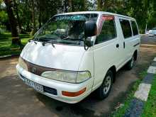 https://riyasewana.com/uploads/toyota-townace-lotto-1995-518081912362.jpg
