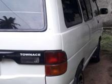https://riyasewana.com/uploads/toyota-townace-lotto-28618236485.jpg