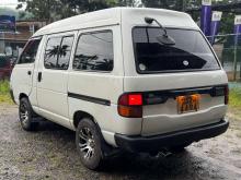 https://riyasewana.com/uploads/toyota-townace-lotto-302000376434.jpg
