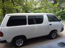 https://riyasewana.com/uploads/toyota-townace-lotto-4124307536.jpg