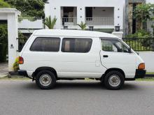 https://riyasewana.com/uploads/toyota-townace-lotto-9958486403.jpg