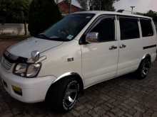 Toyota TOWNACE NOAH CR41 2001 Van