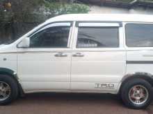 https://riyasewana.com/uploads/toyota-townace-noah-3654514563.jpg