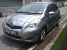 Toyota Toyata Vitz 2009 Car