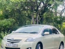 https://riyasewana.com/uploads/toyota-toyeta-belta-27924286024.jpg
