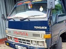 https://riyasewana.com/uploads/toyota-toyoace-1321450017926.jpg