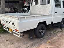 https://riyasewana.com/uploads/toyota-toyoace-1994-2811152312123.jpg