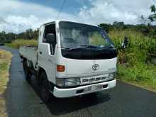 https://riyasewana.com/uploads/toyota-toyoace-1995-158012112522.jpg