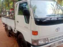 https://riyasewana.com/uploads/toyota-toyoace-2000-161650454932.jpg