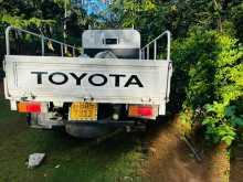 https://riyasewana.com/uploads/toyota-toyoace-9122914952.jpg