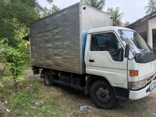 Toyota 10 5 1998 Lorry