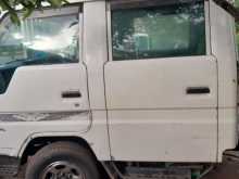 Toyota Dyna 1999 Crew Cab