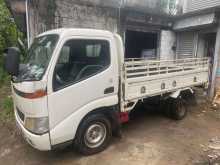 https://riyasewana.com/uploads/toyota-toyota-152131174782.jpg