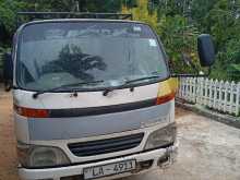 https://riyasewana.com/uploads/toyota-toyota-2001-2113040112383.jpg