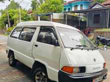 https://riyasewana.com/uploads/toyota-toyota-48542522172.jpg