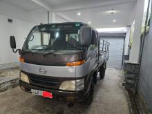 Toyota Toyota 2000 Lorry