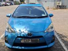 https://riyasewana.com/uploads/toyota-toyota-aqua-101543404913.jpg