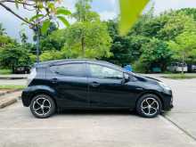https://riyasewana.com/uploads/toyota-toyota-aqua-190938356.jpg