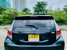 https://riyasewana.com/uploads/toyota-toyota-aqua-190938372.jpg