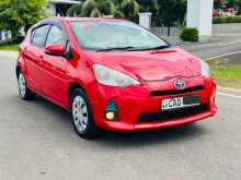 https://riyasewana.com/uploads/toyota-toyota-aqua-19114835542.jpg