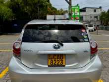 https://riyasewana.com/uploads/toyota-toyota-aqua-2012-1812110712893.jpg
