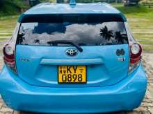 https://riyasewana.com/uploads/toyota-toyota-aqua-2012-212212012392.jpg