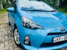 Toyota Aqua S Limited 2012 Car