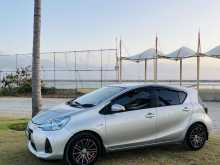 https://riyasewana.com/uploads/toyota-toyota-aqua-2012415522252.jpg