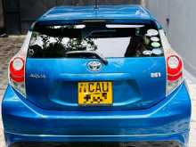 https://riyasewana.com/uploads/toyota-toyota-aqua-2013-2614324212443.jpg
