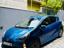 https://riyasewana.com/uploads/toyota-toyota-aqua-2013-2614324212591.jpg