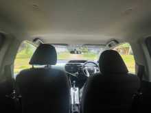 https://riyasewana.com/uploads/toyota-toyota-aqua-2013-29570312483.jpg