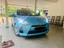 Toyota AQUA S GRADE 2013 Car