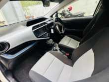 https://riyasewana.com/uploads/toyota-toyota-aqua-2014-2519160612144.jpg