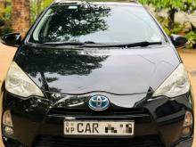 Toyota Aqua S GRADE 2014 Car