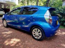 https://riyasewana.com/uploads/toyota-toyota-aqua-241230366806.jpg