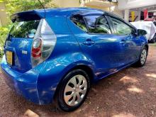 https://riyasewana.com/uploads/toyota-toyota-aqua-241230366815.jpg