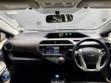 https://riyasewana.com/uploads/toyota-toyota-aqua-2614330817605.jpg