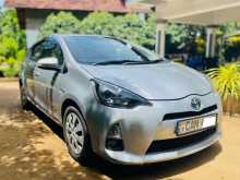 Toyota AQUA S LIMITED 2013 Car