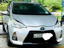Toyota AQUA 2014 Car