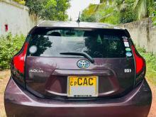 https://riyasewana.com/uploads/toyota-toyota-aqua-2823505824315.jpg