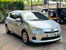 https://riyasewana.com/uploads/toyota-toyota-aqua-28907404322.jpg