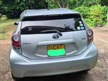 https://riyasewana.com/uploads/toyota-toyota-aqua-3010225422562.jpg