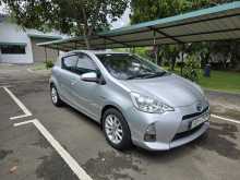 Toyota Aqua G Grade 2012 Car