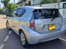 Toyota Aqua S Limited 2014 Car